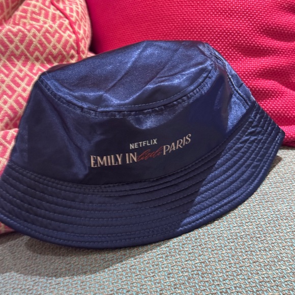 Netflix Emily In Paris Bucket Hat - Picture 5 of 7